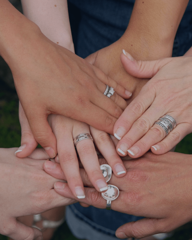 arnold_jewelers_background_4 Hands showing rings